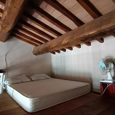 アパート Appartamento Vicino Ad Assisi In Un Borgo Cuore Dell'Umbria *