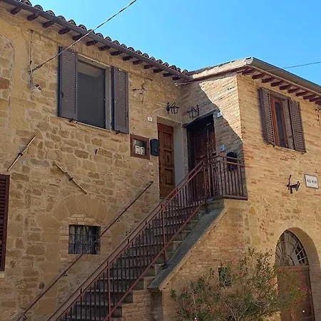 Nel Borgo Cuore Dell'umbria, Vicino Ad Assisi Apartmán