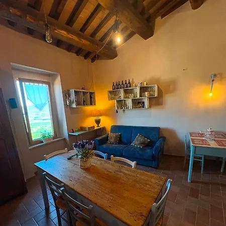アパート Appartamento Vicino Ad Assisi In Un Borgo Cuore Dell'Umbria *